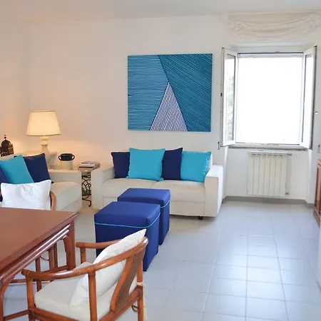 Apartment Blue Mediterranean Flat
